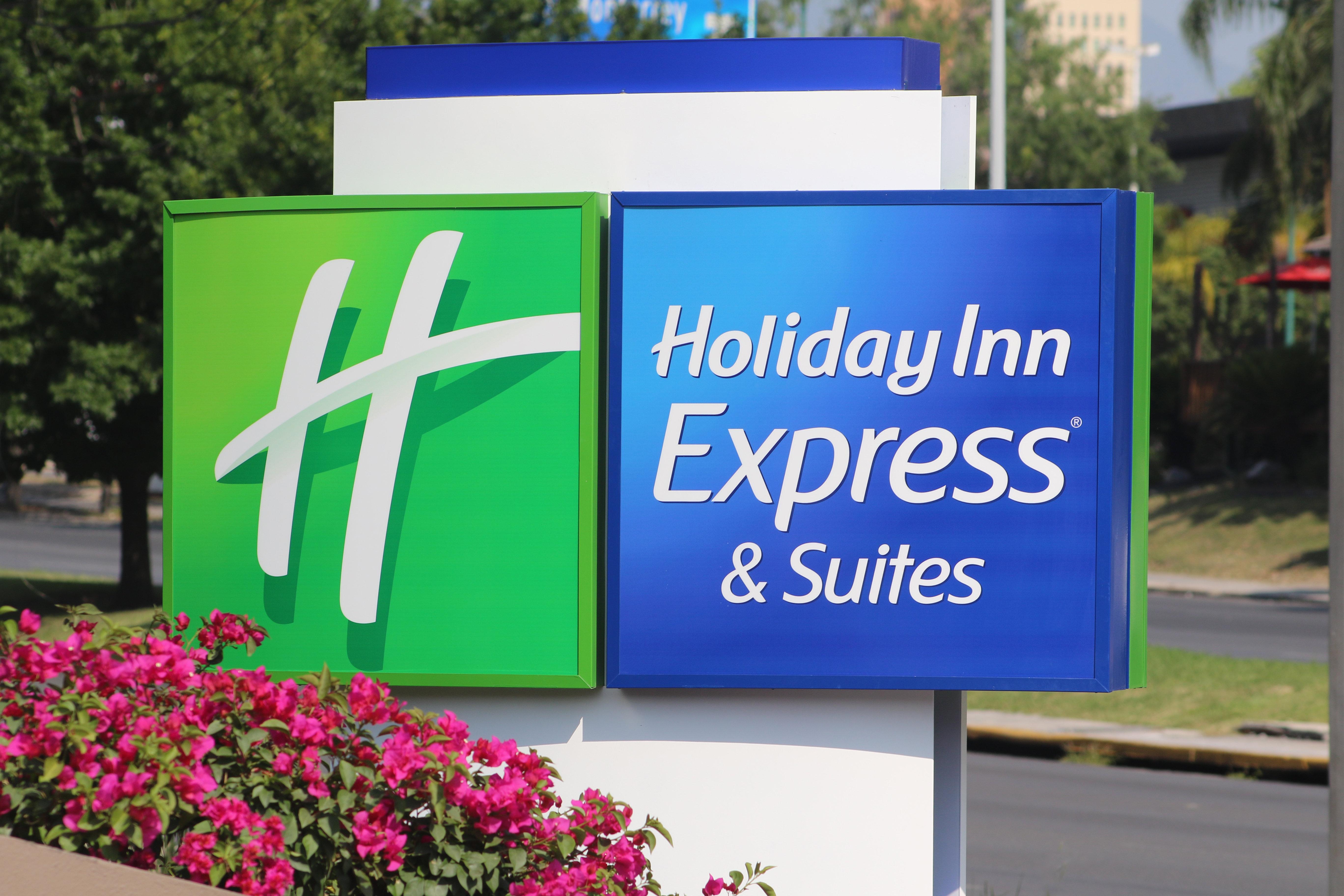Holiday Inn Express & Suites Monterrey Valle By Ihg San Pedro Garza Garcia Esterno foto