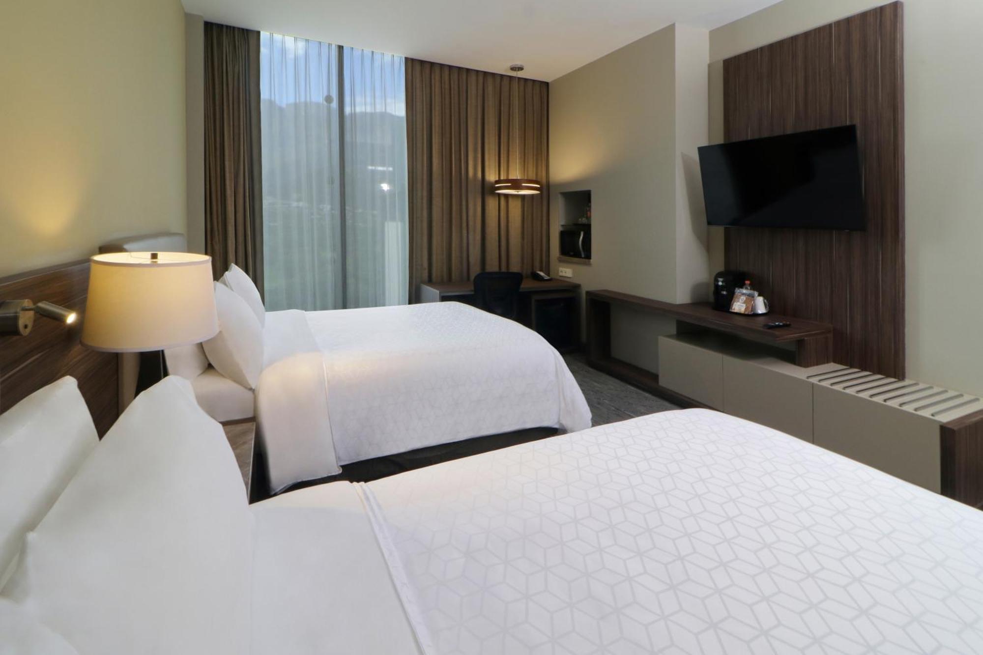 Holiday Inn Express & Suites Monterrey Valle By Ihg San Pedro Garza Garcia Esterno foto